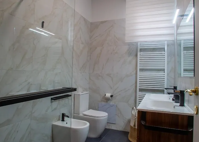 Housmart Lorenzo Costa 17 Apartman Bologna