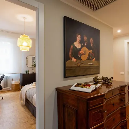 Housmart Lorenzo Costa 17 *