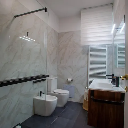 Housmart Lorenzo Costa 17 Daire Bolonya