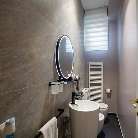 Apartment Housmart Lorenzo Costa 17