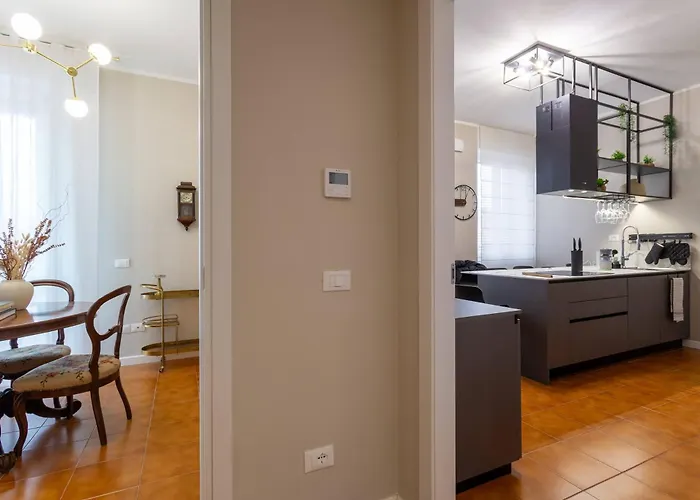 Apartmán Housmart Lorenzo Costa 17 *